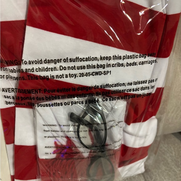 “Where’s Waldo? Wenda Costume with Accessories - NWT - Picture 7 of 8